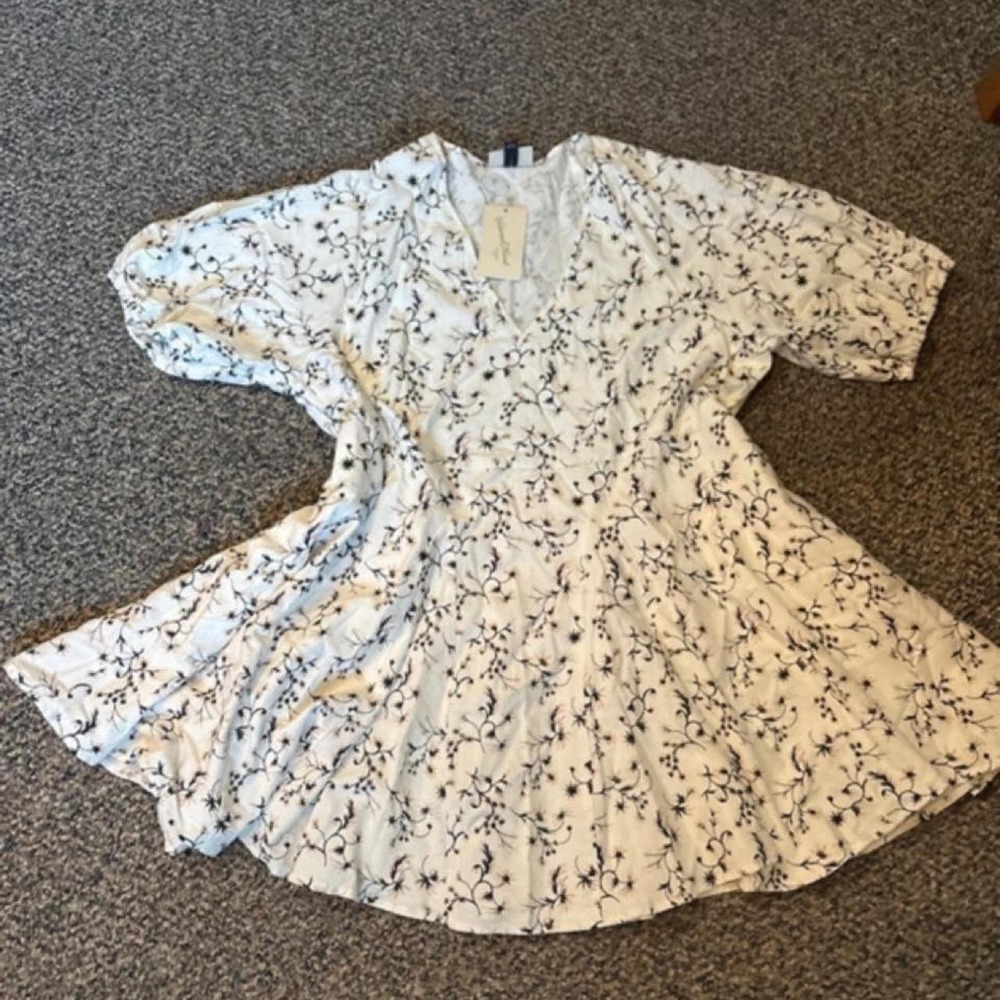 Women's XL NWT universal thread dress summer spring